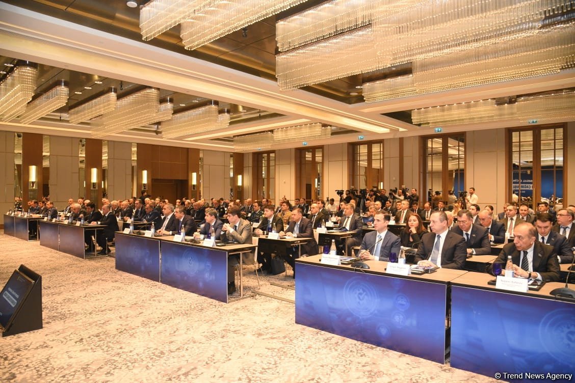 “Rəqəmsal cinayət prosesi: müasir çağırışlar və hədəflər” mövzusunda konfrans keçirilib (FOTO)