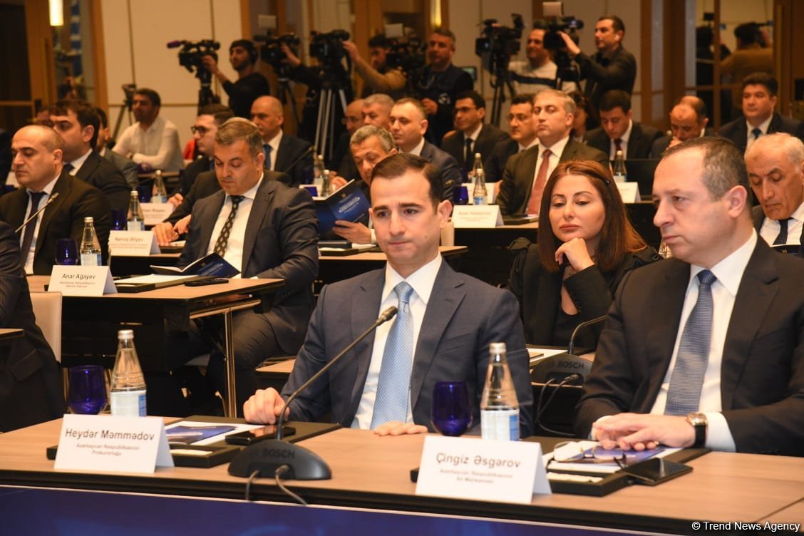 “Rəqəmsal cinayət prosesi: müasir çağırışlar və hədəflər” mövzusunda konfrans keçirilib (FOTO)