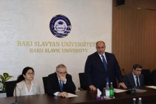 BSU-da  “İnklüziv cəmiyyət üçün imkanlar və yeni texnologiyalar”  mövzusunda məlumat sessiyası keçirilib (FOTO)