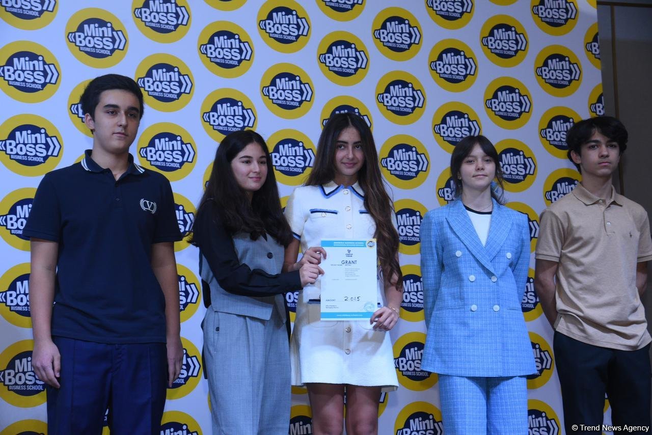 "MiniBoss Business School Baku"nun təşkil etdiyi startap forumu keçirilib (FOTO)