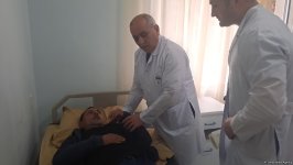 Beyləqanda fəhlə daşıyan avtobus aşıb, yaralılar var (FOTO)