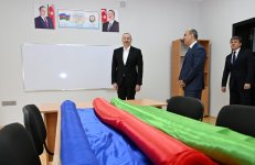 Prezident İlham Əliyev Qəbələnin Bum qəsəbəsində tam orta məktəbin yeni binasının açılışında iştirak edib (FOTO) (YENİLƏNİB)