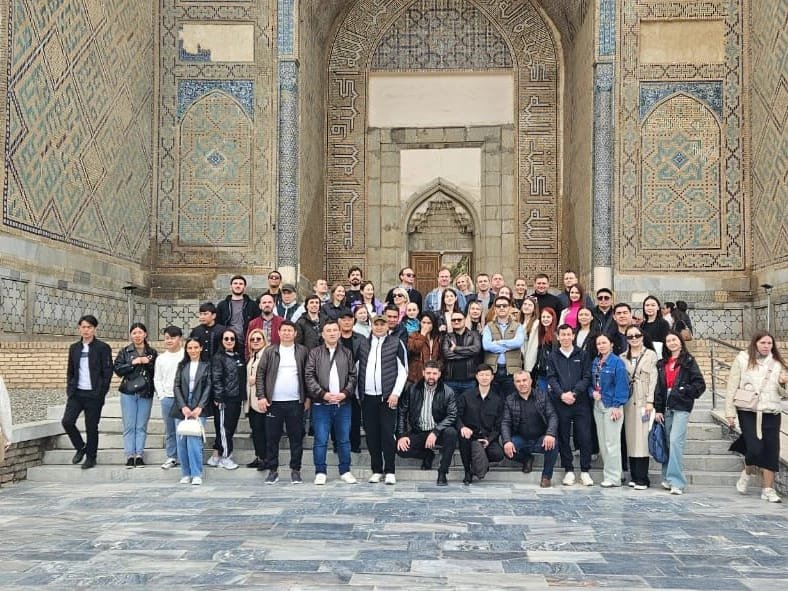 "Göygöl" Dövlət Mahnı və Rəqs ansamblı Özbəkistanda ölkəmizi təmsil edib (FOTO)