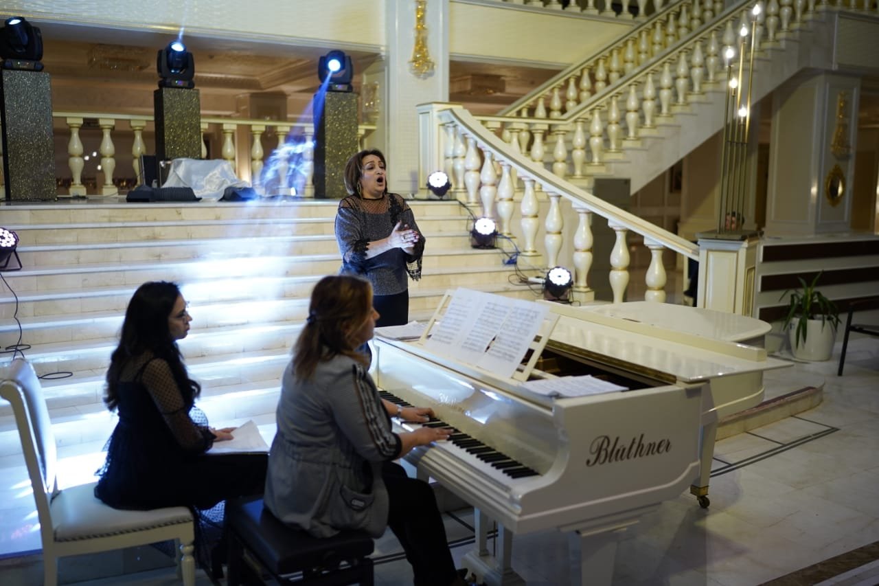 Gəncə Dövlət Filarmoniyasında klassik gecə təqdim olunub (FOTO)