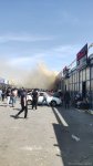 “Maşın bazarı”nda 4 mağaza yanıb (FOTO/VİDEO) (YENİLƏNİB)