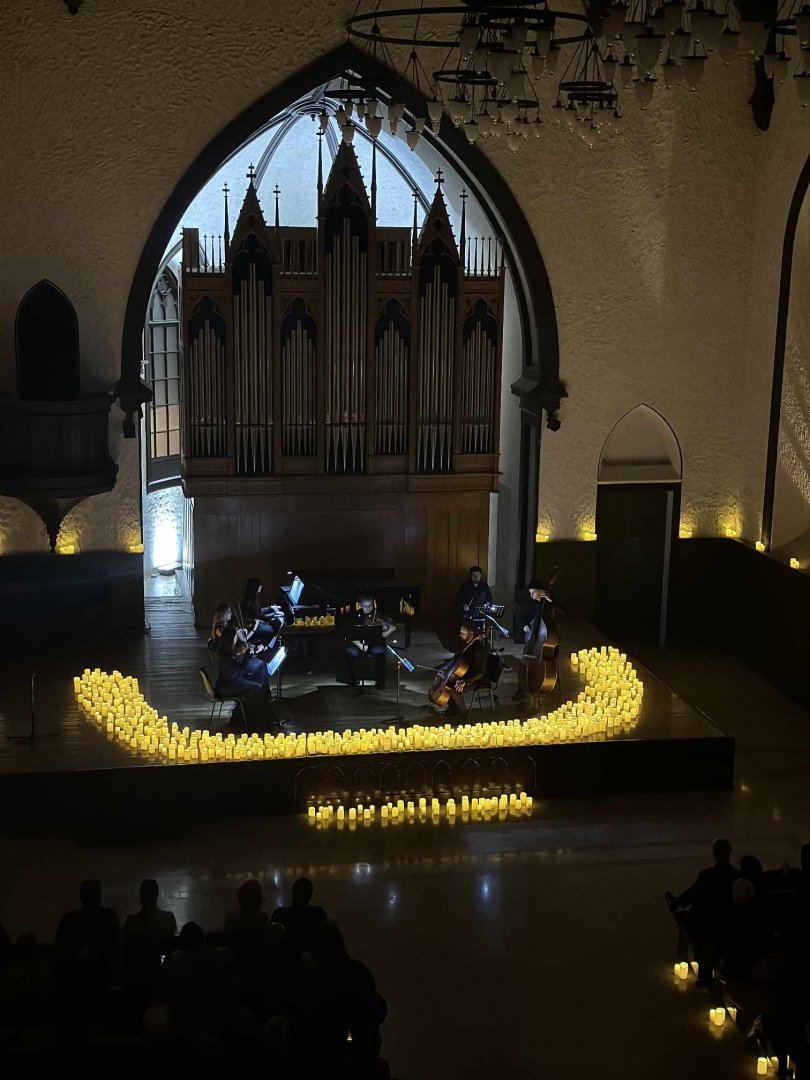 Divaların ruhu: Tina Törner, Whitney Houston, Selin Dion, Adel. Mystery Ensemble. Şam işığında konsert (FOTO)