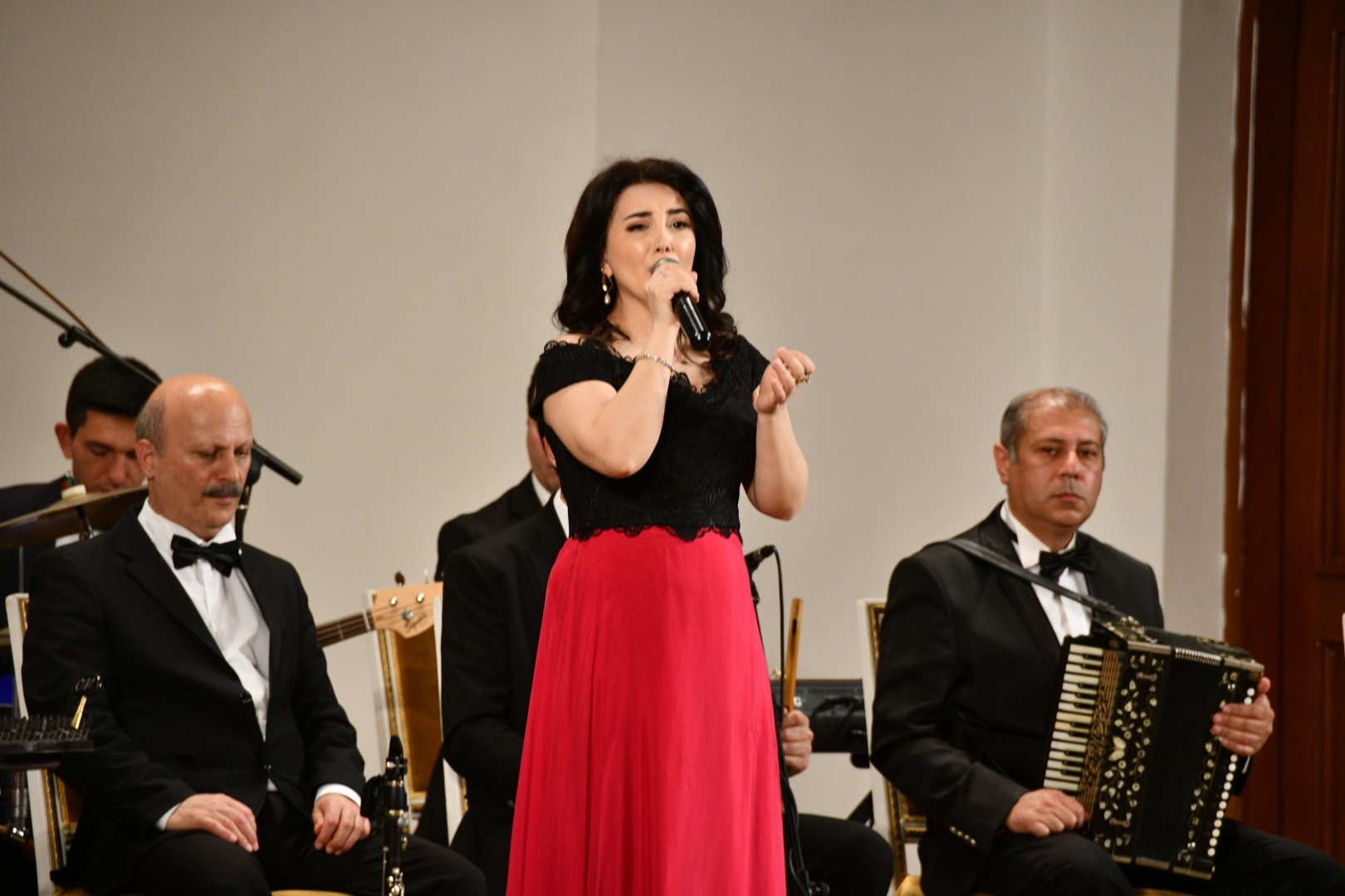 Bəhram Nəsibovun yaradıcılığına həsr olunmuş konsert keçirilib (FOTO)