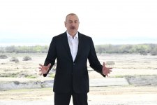 Prezident İlham Əliyev Hacıqabul rayonunda Şirvan suvarma kanalının təməlini qoyub (FOTO/VİDEO) (YENİLƏNİB)