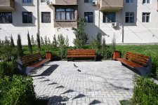 Heydər Əliyev Fondunun vitse-prezidenti Leyla Əliyevanın iştirakı ilə növbəti abad həyətlər sakinlərin istifadəsinə verilib (FOTO)
