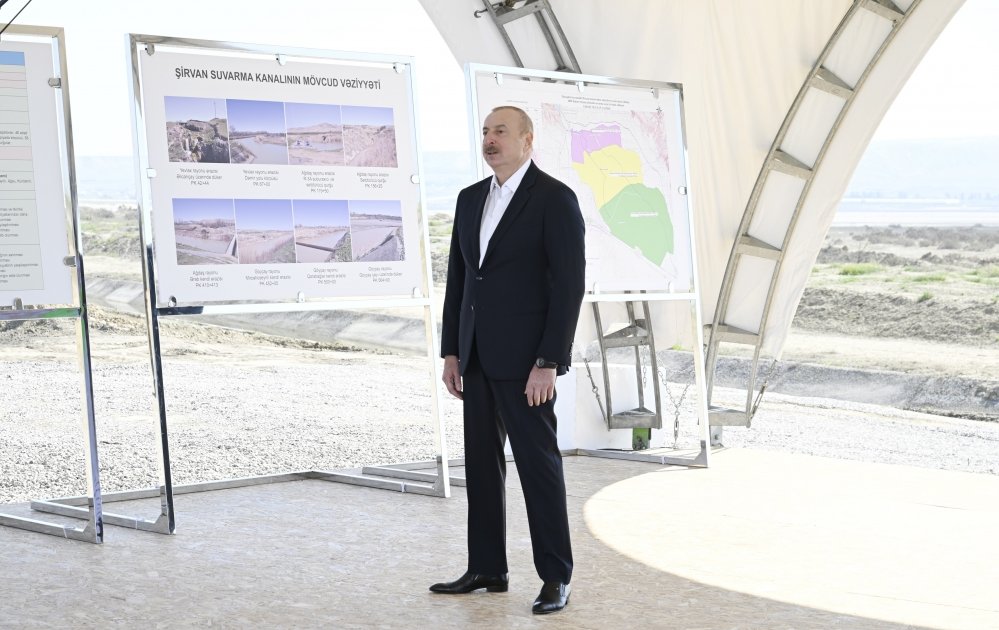 Prezident İlham Əliyev Hacıqabul rayonunda Şirvan suvarma kanalının təməlini qoyub (FOTO/VİDEO) (YENİLƏNİB)