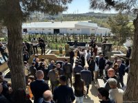 Hadı Rəcəbli dəfn olunub (FOTO)
