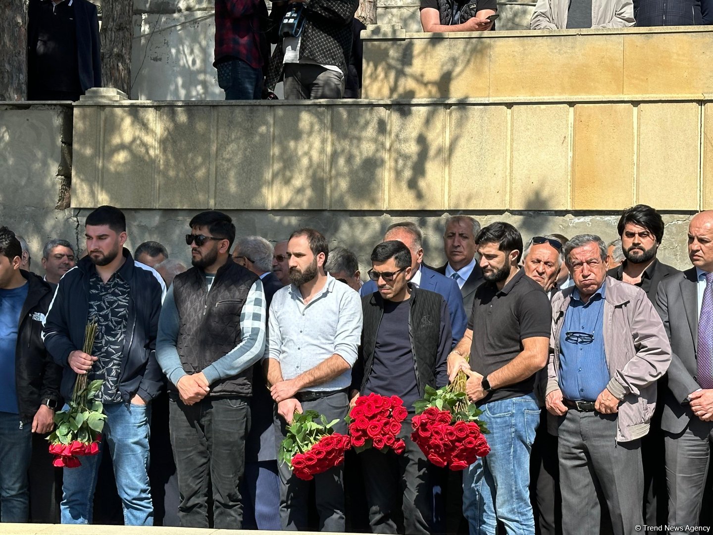 Hadı Rəcəbli dəfn olunub (FOTO)