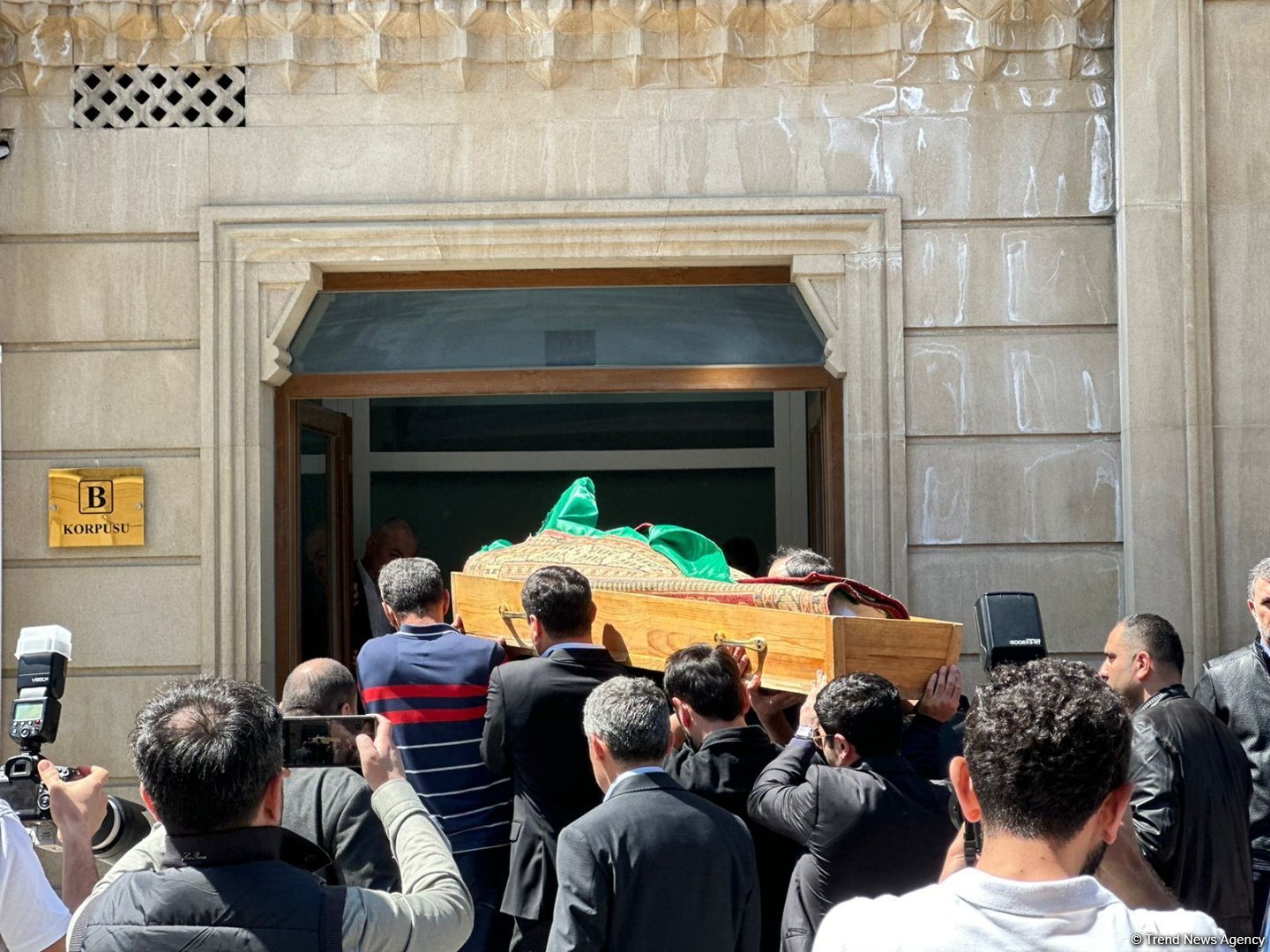 Hadı Rəcəbli ilə vida mərasimi başa çatıb (FOTO) (YENİLƏNİB)