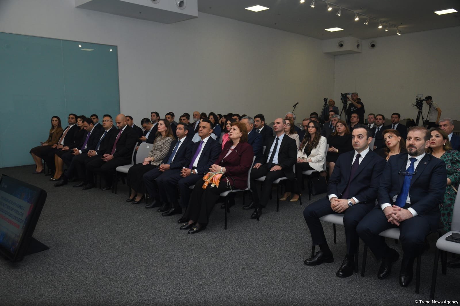 Azərbaycanda ilk dəfə Yeni Klinika HIMSS beynəlxalq akkreditasiya sertifikatını əldə edib (FOTO)