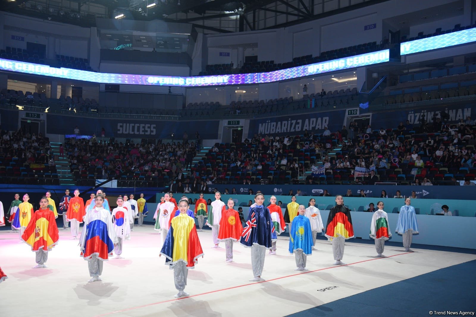 Bədii gimnastika üzrə Dünya Kubokunun açılış mərasimi keçirilib (FOTO)
