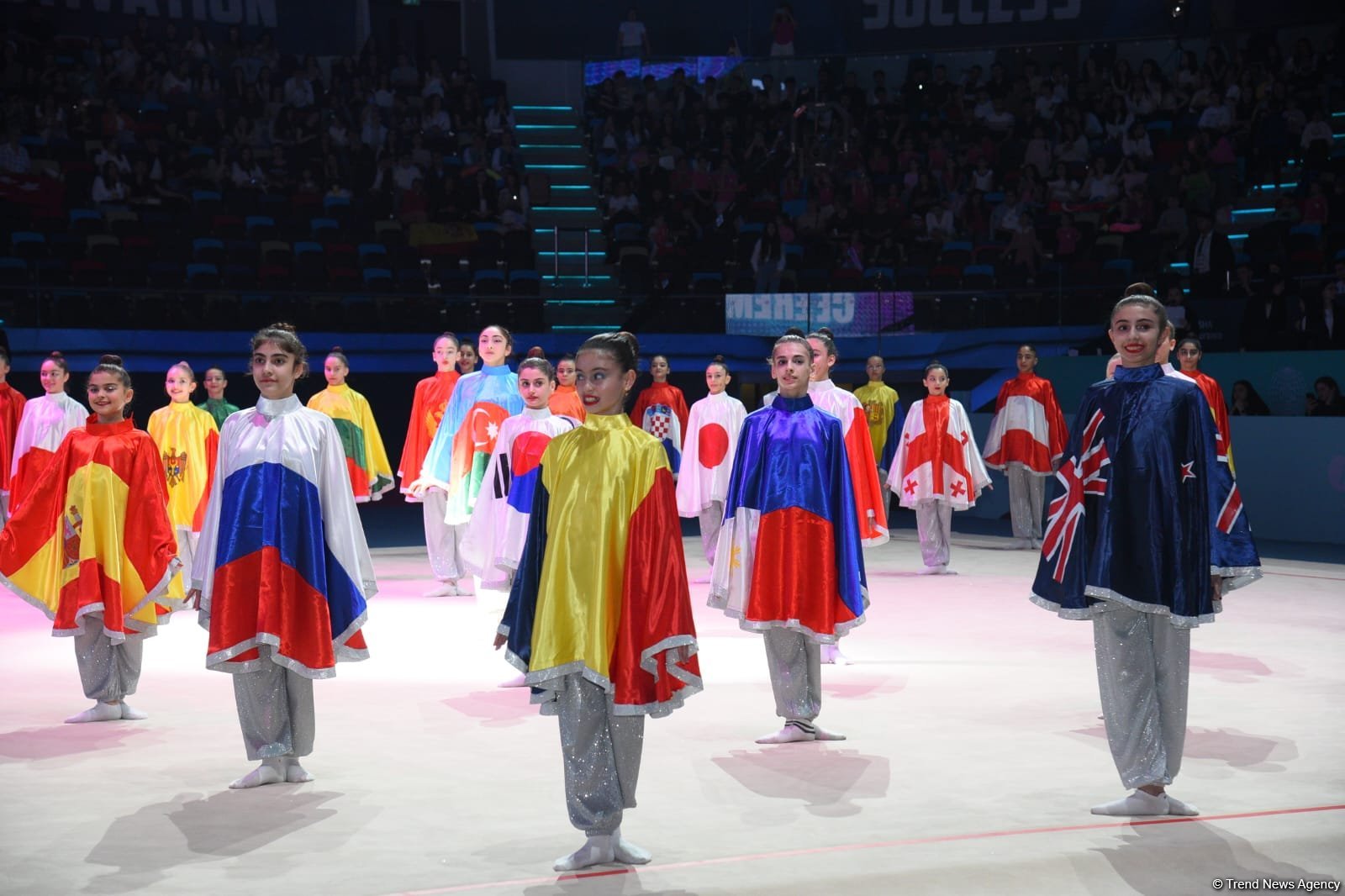 Bədii gimnastika üzrə Dünya Kubokunun açılış mərasimi keçirilib (FOTO)