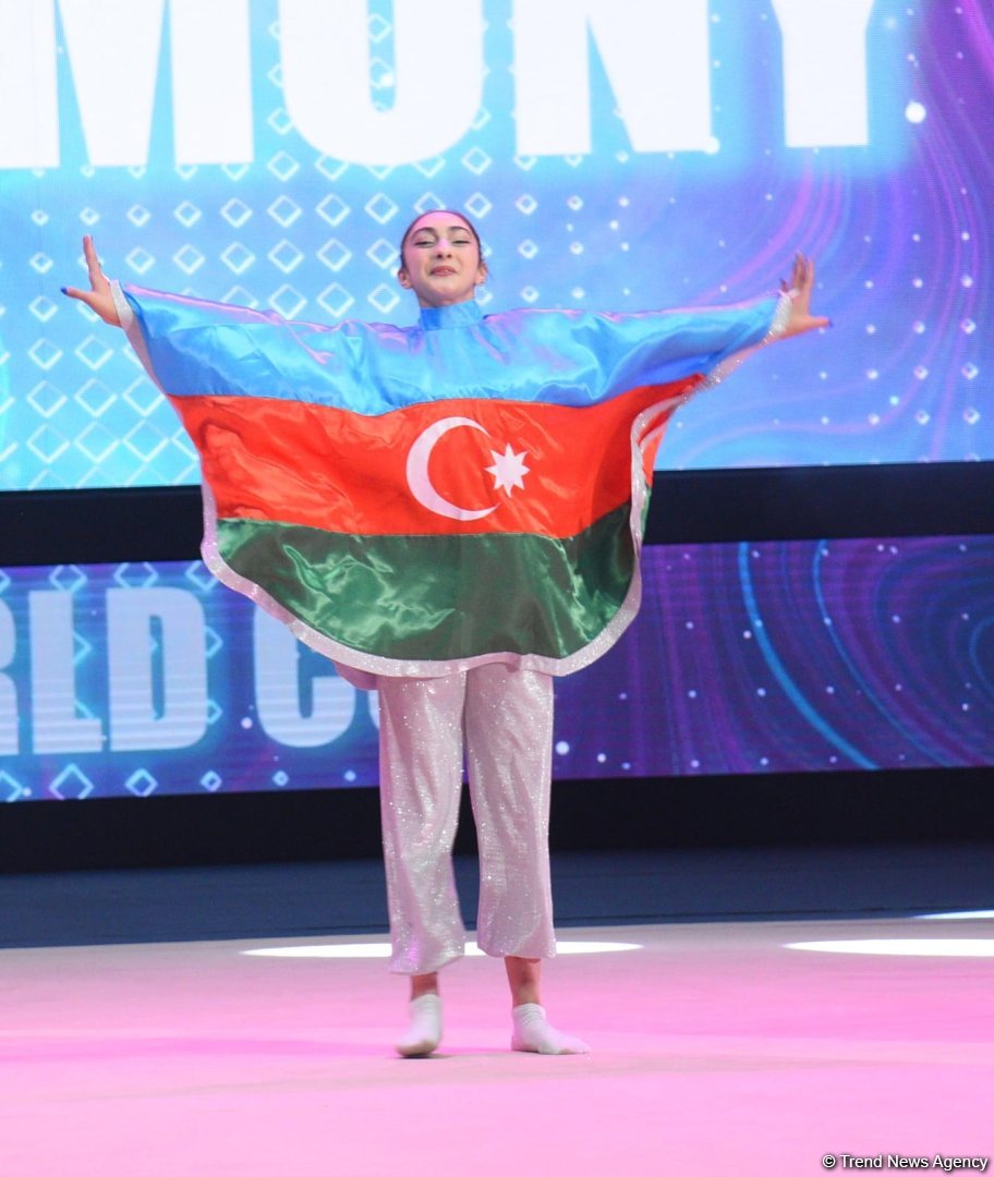 Bədii gimnastika üzrə Dünya Kubokunun açılış mərasimi keçirilib (FOTO)