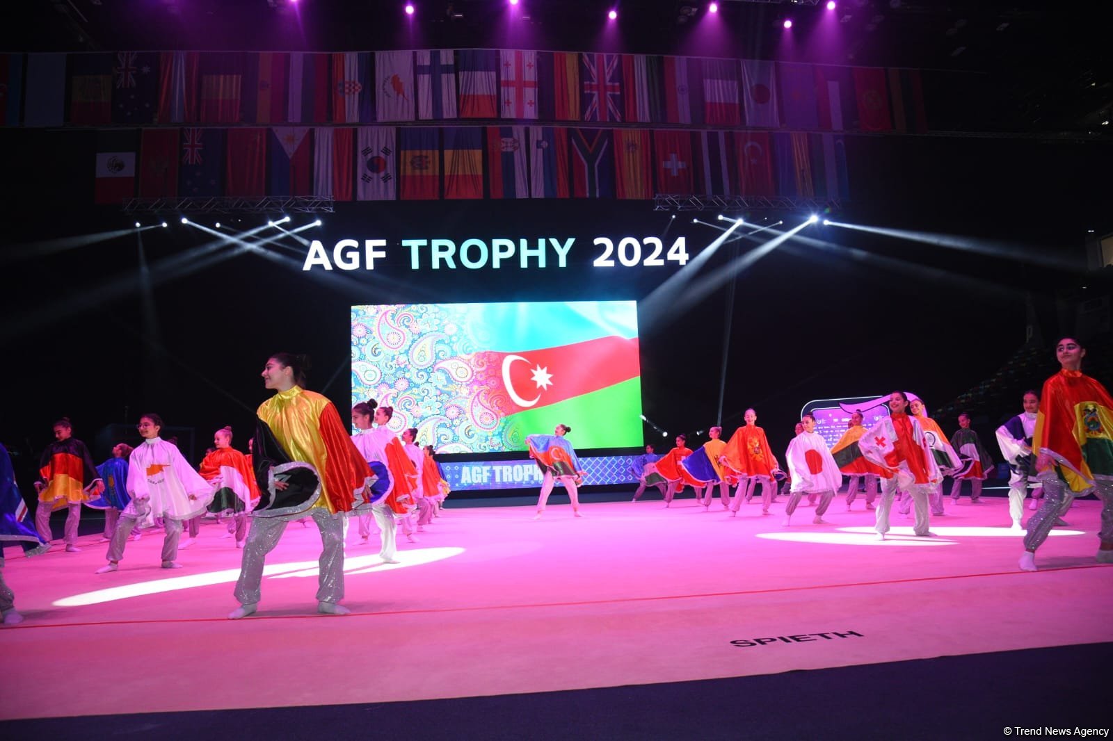 Bədii gimnastika üzrə Dünya Kubokunun açılış mərasimi keçirilib (FOTO)