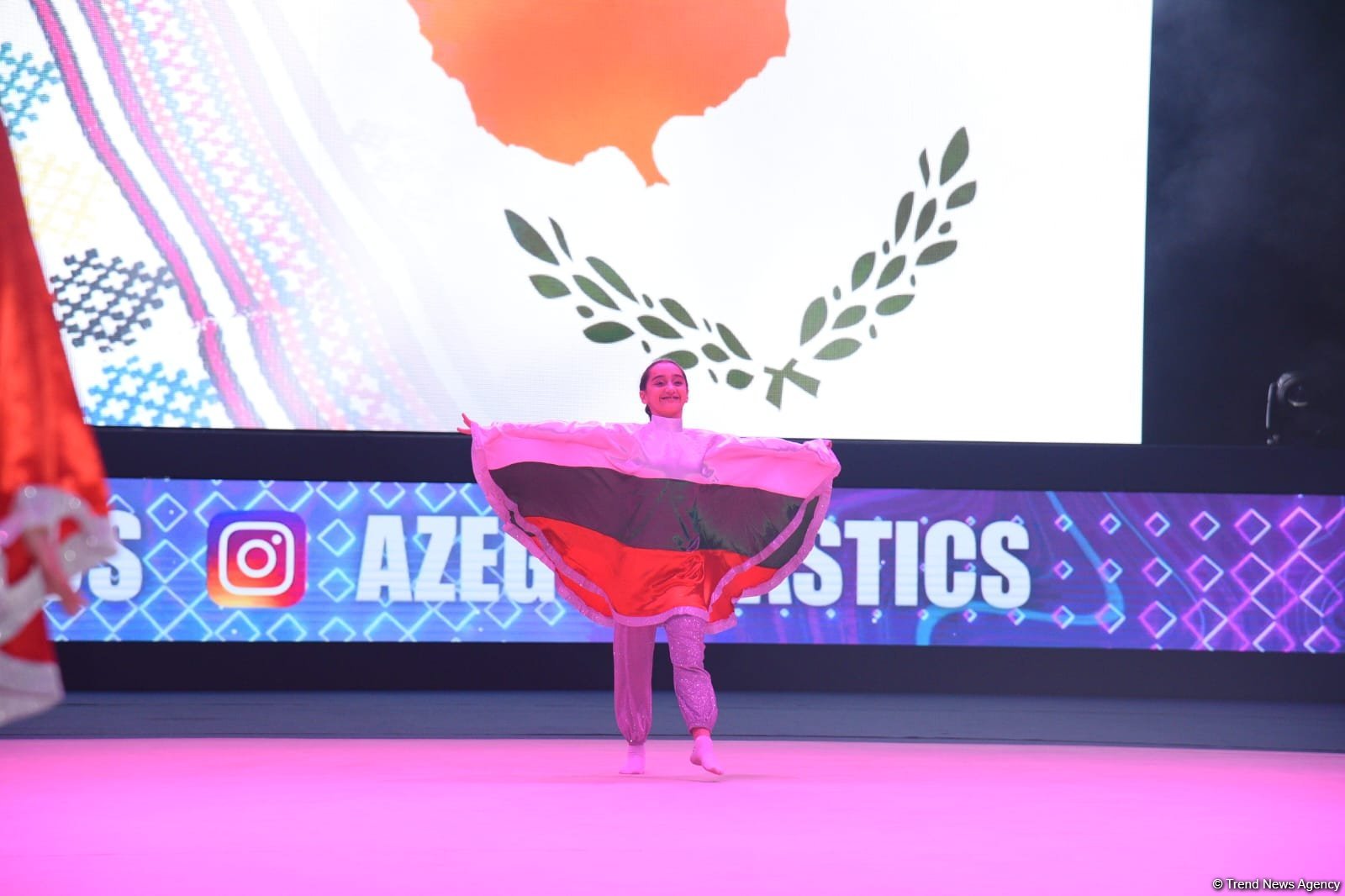 Bədii gimnastika üzrə Dünya Kubokunun açılış mərasimi keçirilib (FOTO)
