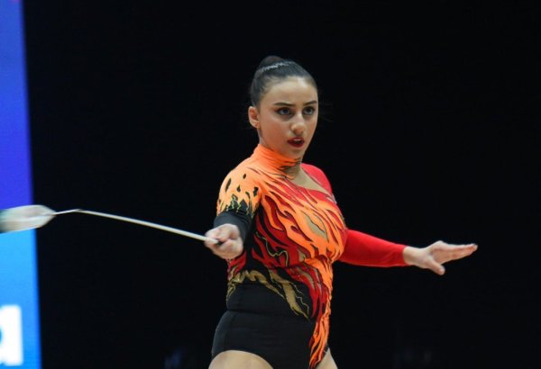 Zöhrə Ağamirova bədii gimnastika üzrə Dünya Kubokunda daha bir finala yüksəlib