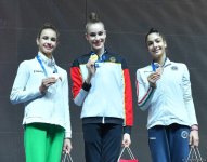 Bədii gimnastika üzrə Dünya Kubokunun qalibləri mükafatlandırılıb (FOTO)