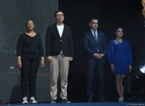 Bədii gimnastika üzrə Dünya Kubokunun qalibləri mükafatlandırılıb (FOTO)