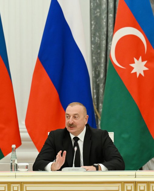 Prezident İlham Əliyevin və Rusiya Prezidenti Vladimir Putinin Baykal-Amur magistralının 50 illik yubileyi münasibətilə dəmir yolu sahəsinin veteranları və işçiləri ilə birgə görüşü keçirilib (FOTO/VİDEO) (YENİLƏNİB)