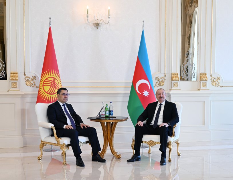Azərbaycan və Qırğızıstan Prezidentlərinin məhdud tərkibdə görüşü olub (FOTO) (YENİLƏNİB)