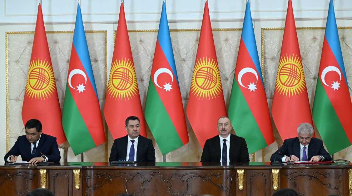 Azərbaycan-Qırğızıstan sənədlərinin imzalanması mərasimi olub (FOTO/VİDEO) (YENİLƏNİB)