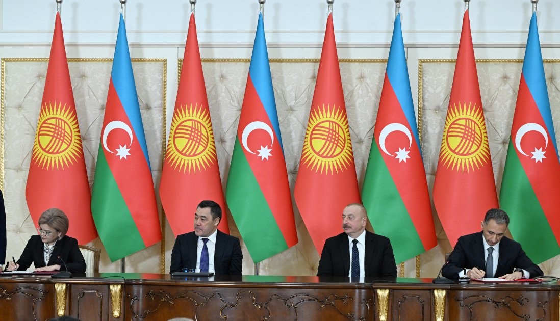 Azərbaycan-Qırğızıstan sənədlərinin imzalanması mərasimi olub (FOTO/VİDEO) (YENİLƏNİB)