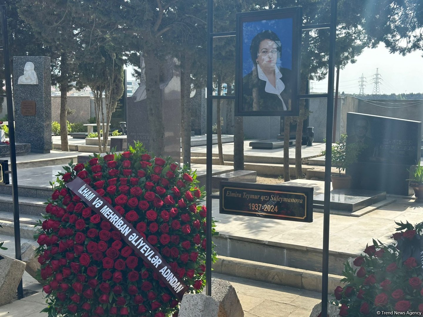 Elmira Süleymanova dəfn edildi (YENİLƏNİB) (FOTO)