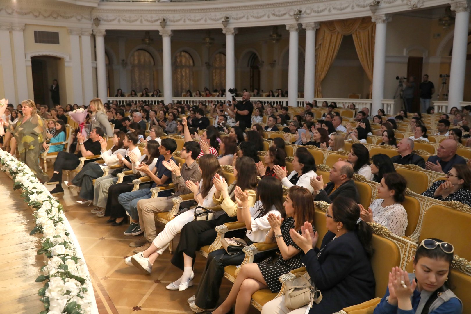 Fidan Hacıyeva Beynəlxalq Opera Festivalı çərçivəsində "Gənc istedadlar" konserti keçirilib (FOTO)