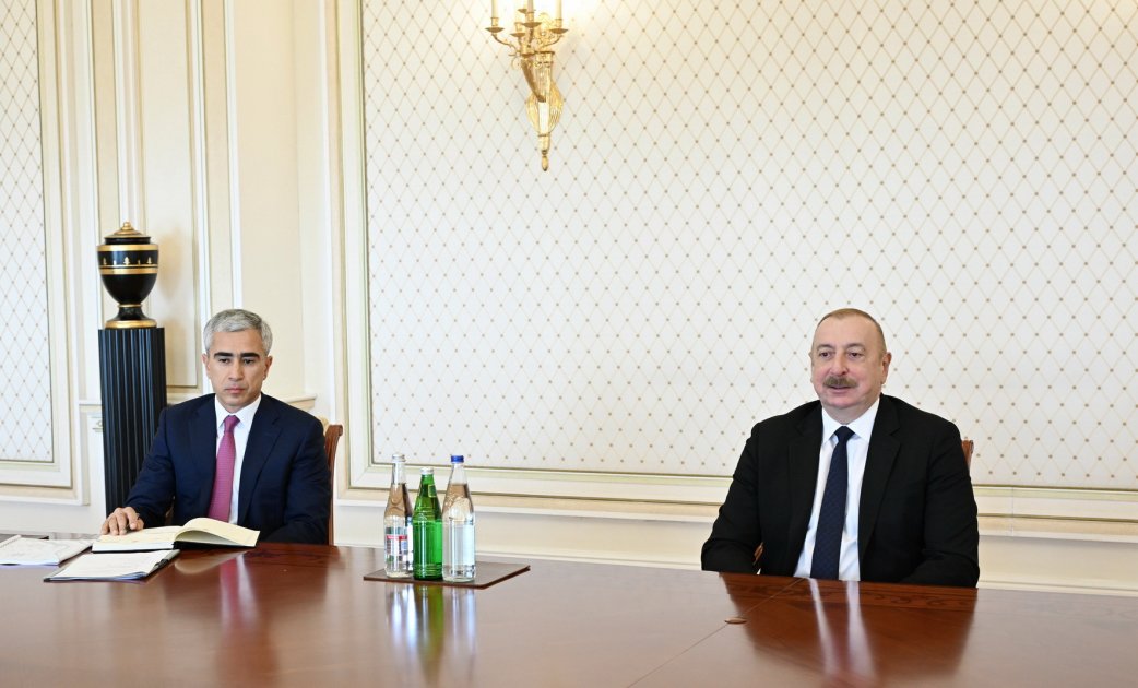 Prezident İlham Əliyev Xarici ölkələrlə dostluq üzrə Çin Xalq Assosiasiyasının sədrini qəbul edib (FOTO) (YENİLƏNİB)