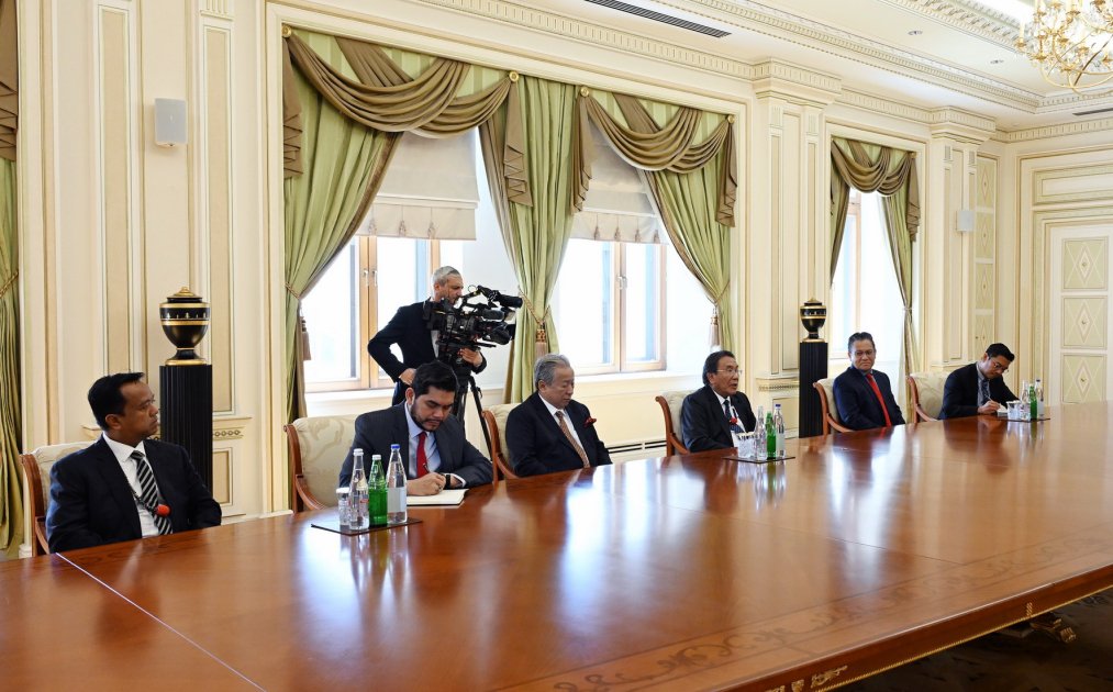 Prezident İlham Əliyev Malayziyanın Parlament Senatının prezidentini qəbul edib (FOTO) (YENİLƏNİB)