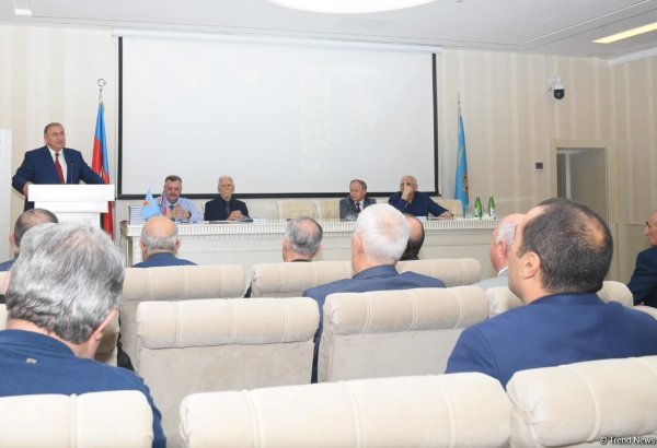 "Seyfulla Qasımov" kitabının təqdimatı keçirilib (FOTO)