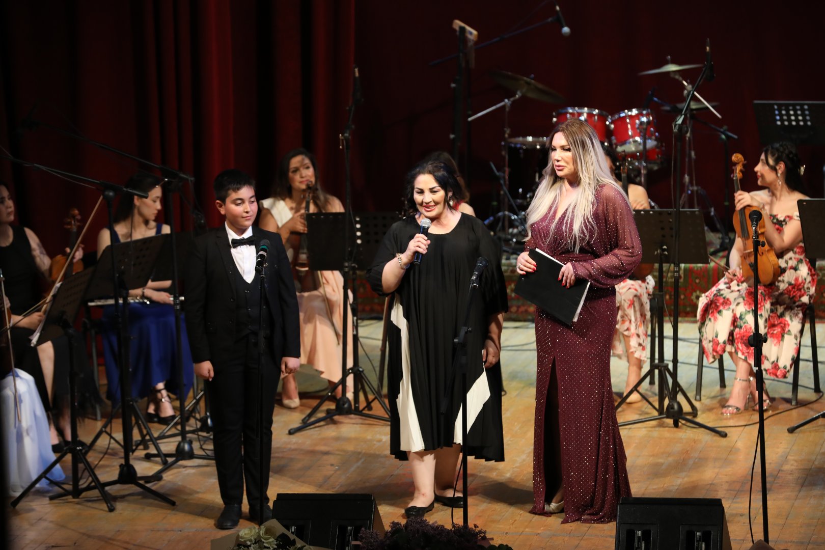 Fidan Hacıyeva Beynəlxalq Opera Festivalı çərçivəsində "Gənc istedadlar" konserti keçirilib (FOTO)