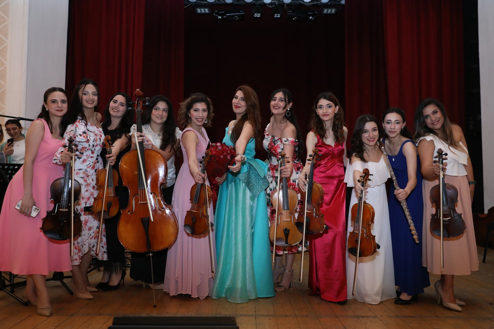 Fidan Hacıyeva Beynəlxalq Opera Festivalı çərçivəsində "Gənc istedadlar" konserti keçirilib (FOTO)