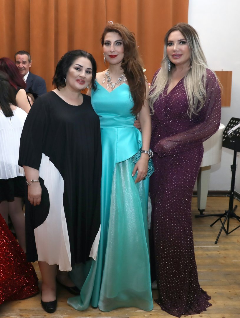 Fidan Hacıyeva Beynəlxalq Opera Festivalı çərçivəsində "Gənc istedadlar" konserti keçirilib (FOTO)