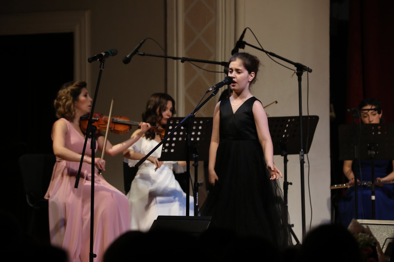 Fidan Hacıyeva Beynəlxalq Opera Festivalı çərçivəsində "Gənc istedadlar" konserti keçirilib (FOTO)