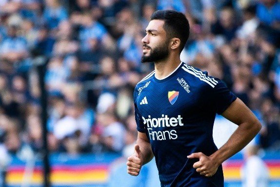 Azərbaycanlı futbolçu finalda uduzub