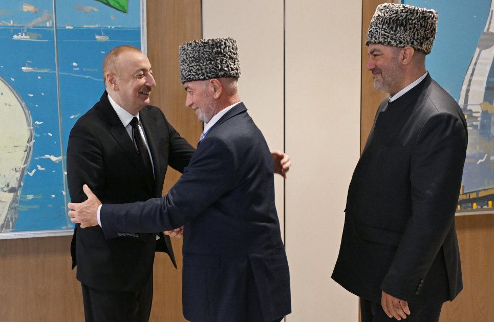 Prezident İlham Əliyev Rusiyanın Şimali Qafqaz regionunun müftilərindən ibarət nümayəndə heyətini qəbul edib (FOTO/VİDEO) (YENİLƏNİB)