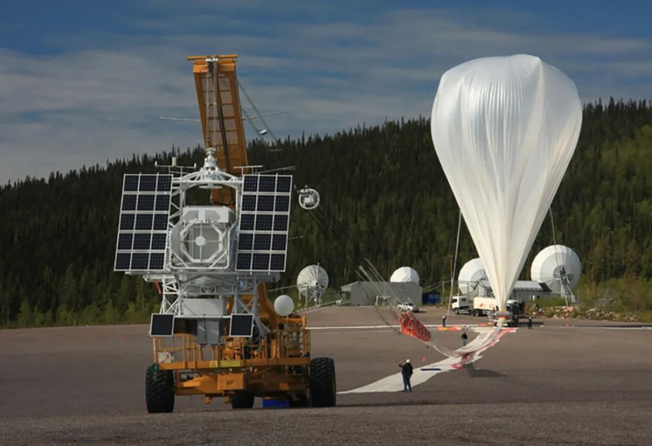 NASA Arktika Dairəsinə elmi tədqiqat üçün hava şarları göndərir