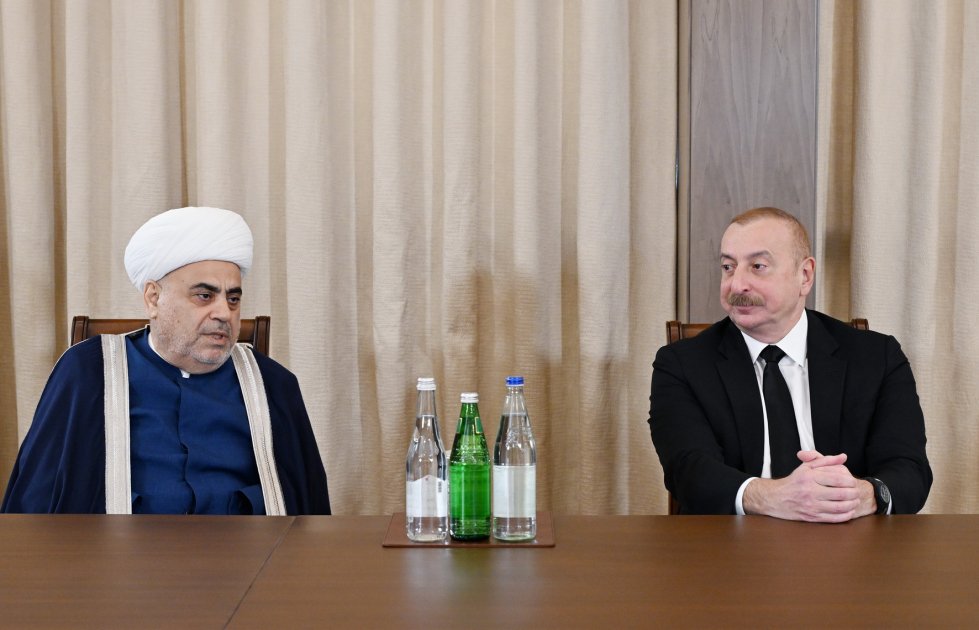 Prezident İlham Əliyev TDT-yə üzv və müşahidəçi dövlətlərin dini rəhbərlərindən ibarət nümayəndə heyətini qəbul edib (FOTO/VİDEO) (YENİLƏNİB)
