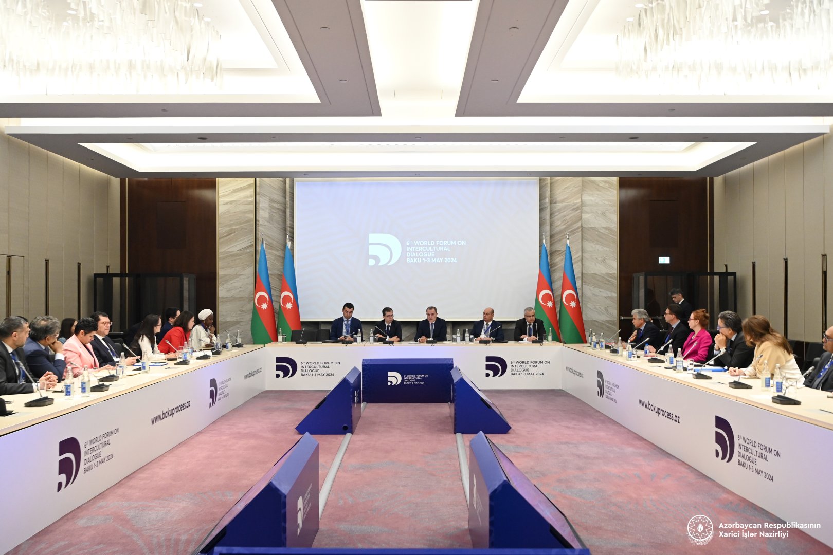 Ceyhun Bayramov UNESCO-ya üzv ölkələrin daimi nümayəndələri və Milli Komissiya rəhbərləri ilə görüşüb (FOTO)
