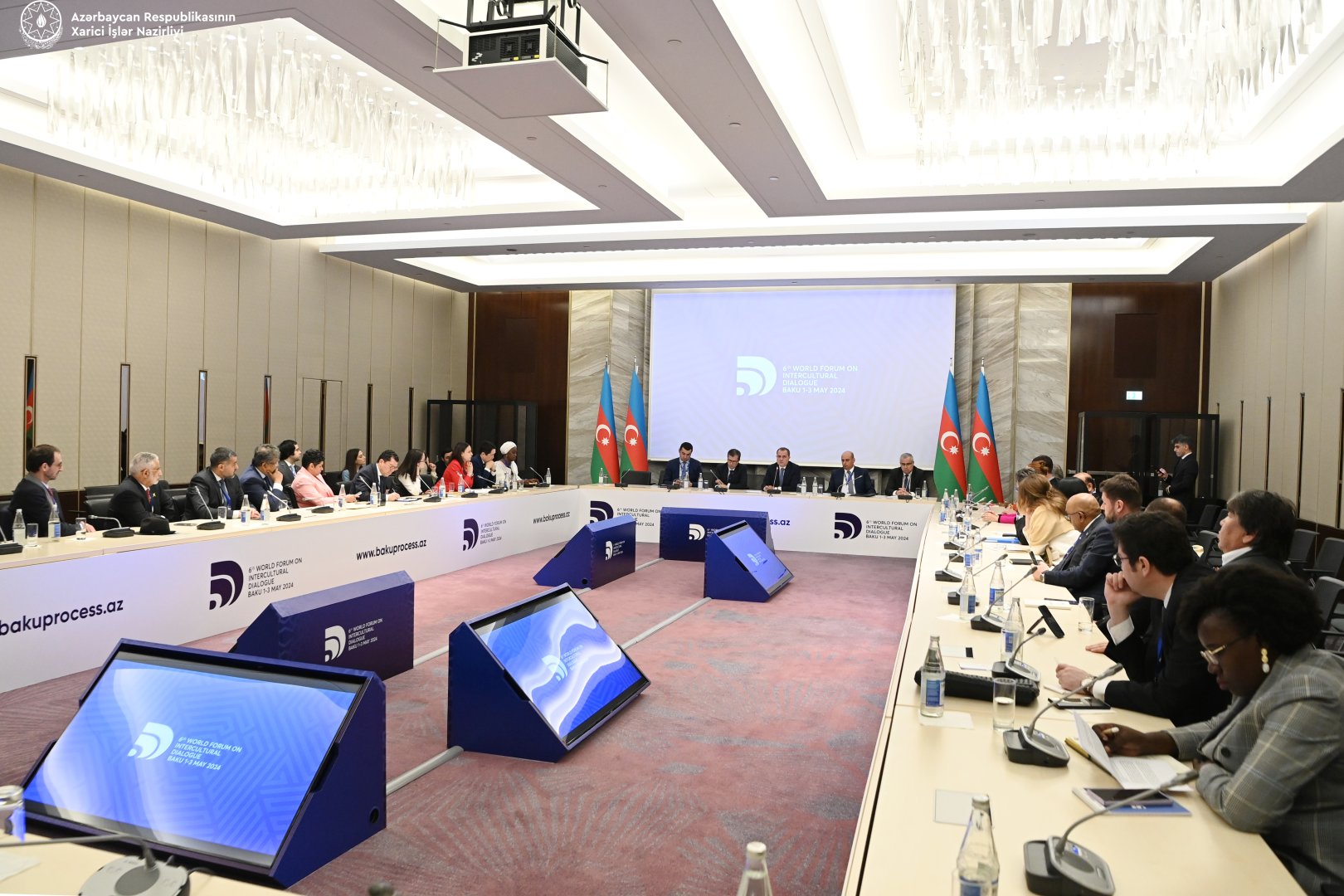 Ceyhun Bayramov UNESCO-ya üzv ölkələrin daimi nümayəndələri və Milli Komissiya rəhbərləri ilə görüşüb (FOTO)