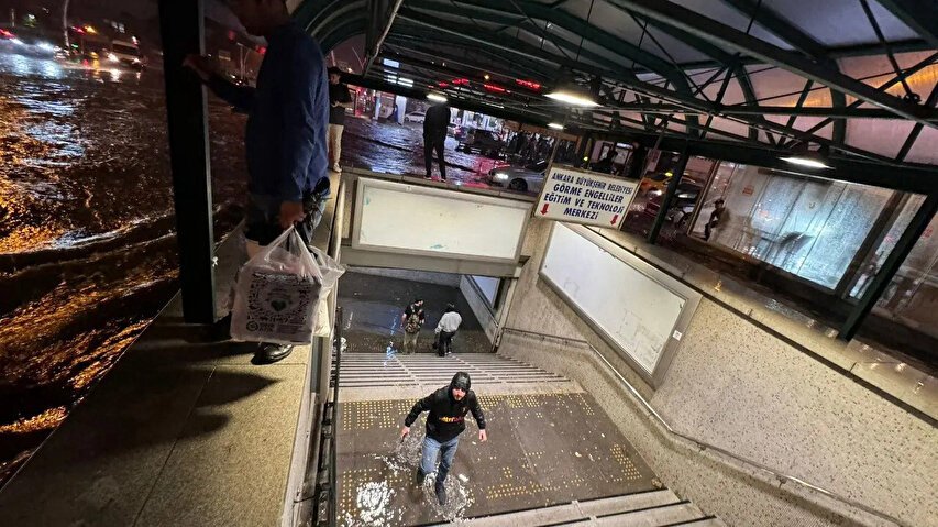 Ankarada metronu su basdı