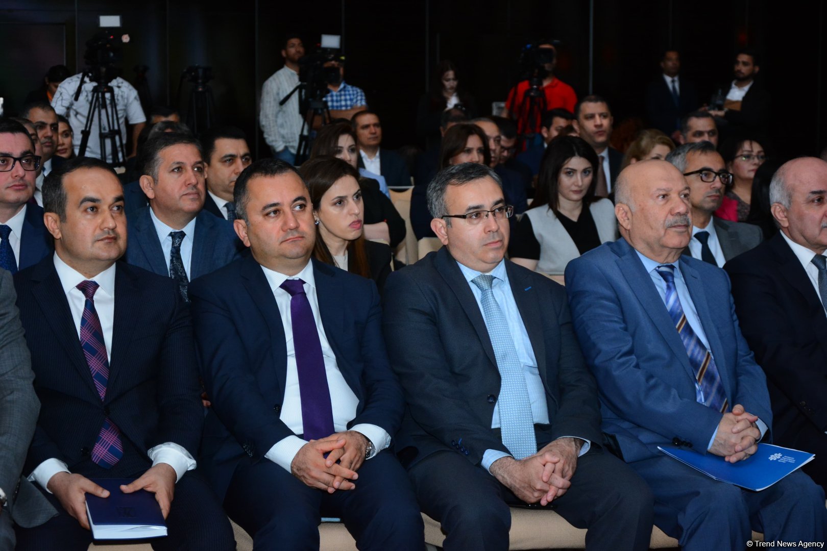 “İctimai proseslər media müstəvisində” mövzusunda forum keçirilib (FOTO) (ƏLAVƏ OLUNUB)