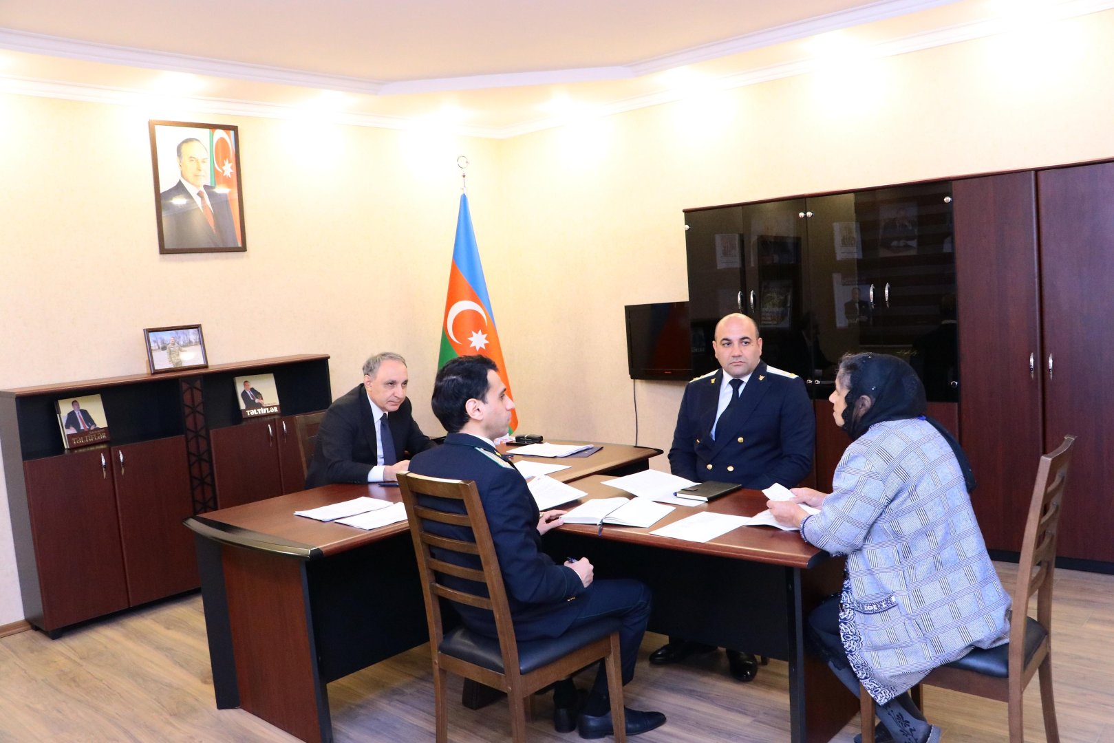 Baş prokuror Tərtər rayonunda vətəndaşları qəbul edib
