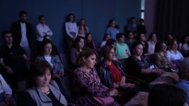Gəncə Dövlət Filarmoniyasında "Urbanda görüşərik" layihəsi çərçivəsində Əhməd Cavad yad edilib (FOTO)
