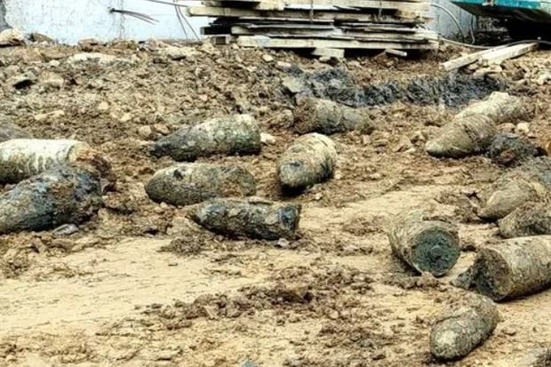 Türkiyədə məktəb ərazisində 30 mərmi tapılıb